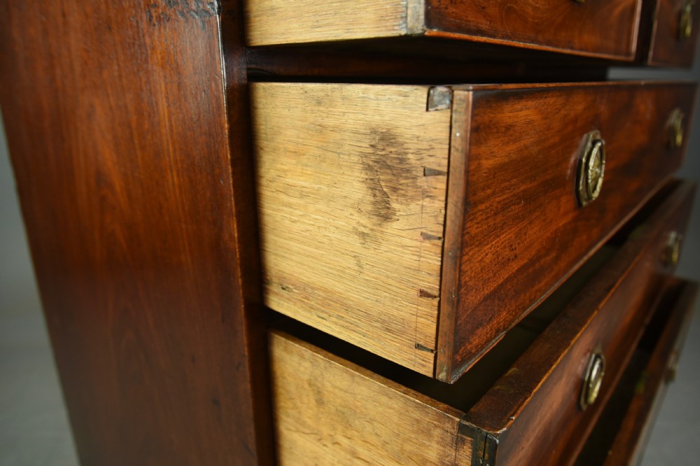 Georgian mahogany chest of drawers  View VII