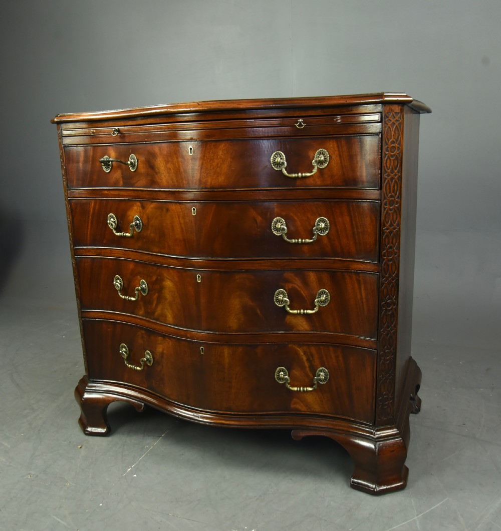 Antique Chippendale style serpentine chest of drawers  View II