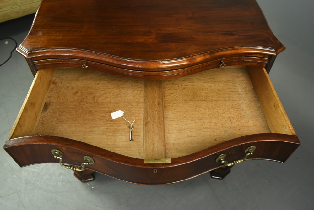 Antique Chippendale style serpentine chest of drawers  View X