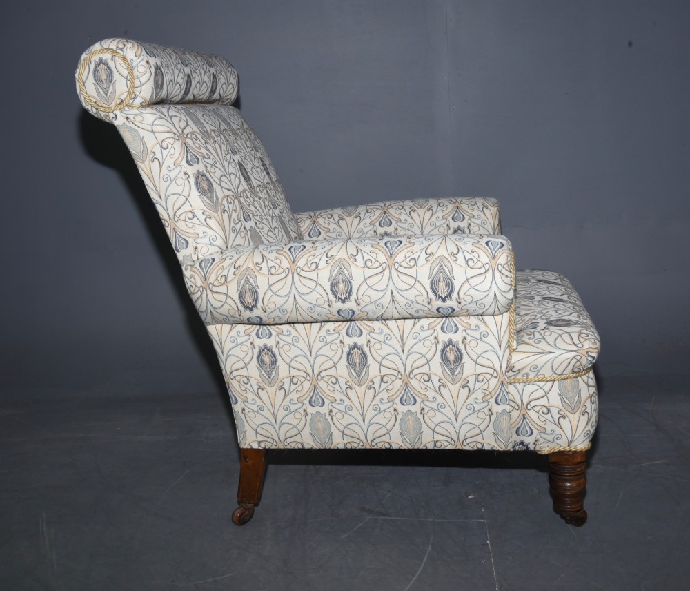 Victorian arm chair  View III