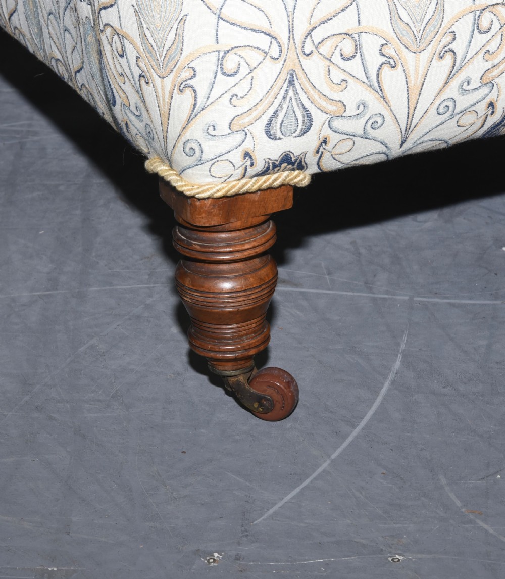 Victorian arm chair  View VII