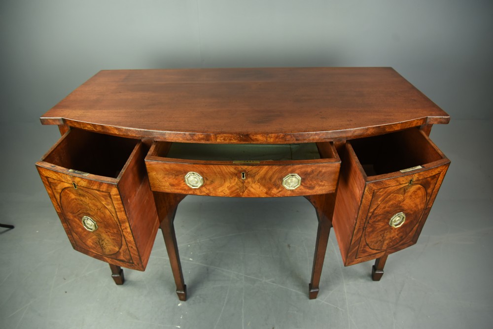 Georgian mahogany sideboard  View VII