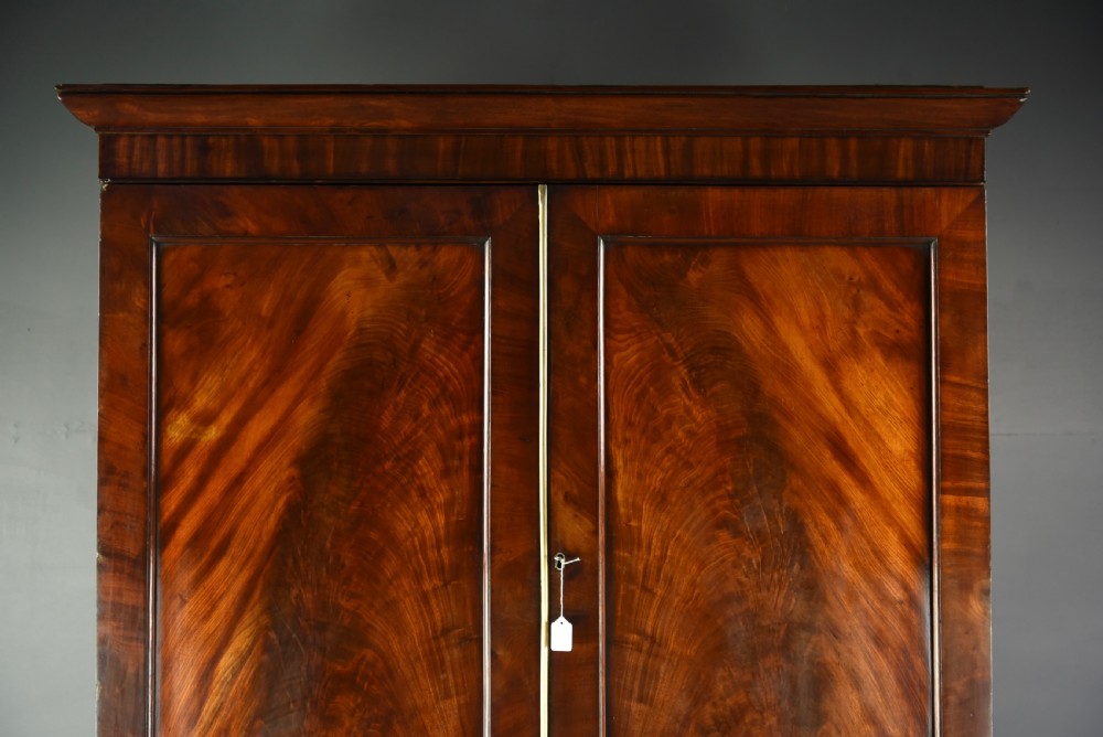 Georgian mahogany linen press  View IV