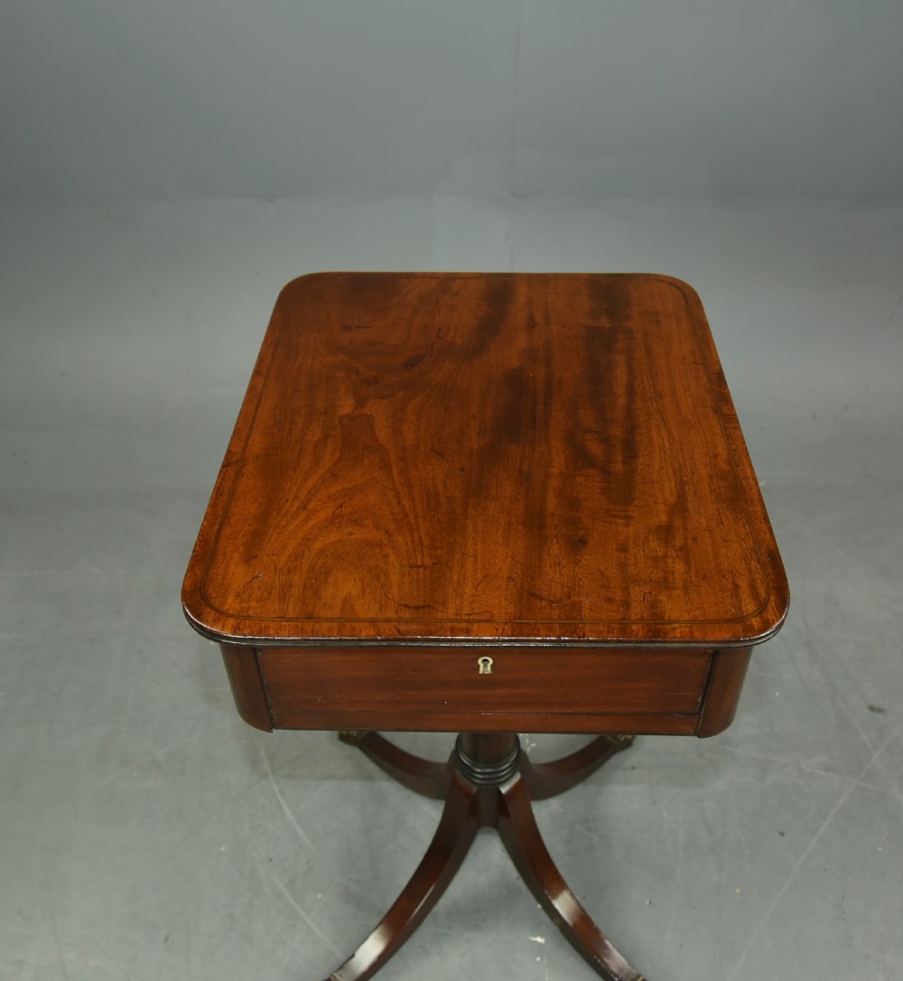 Regency mahogany lamp table View III