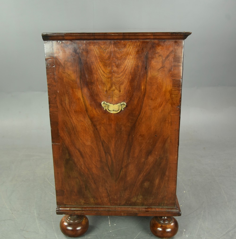 Queen Anne walnut chest of drawers  View V
