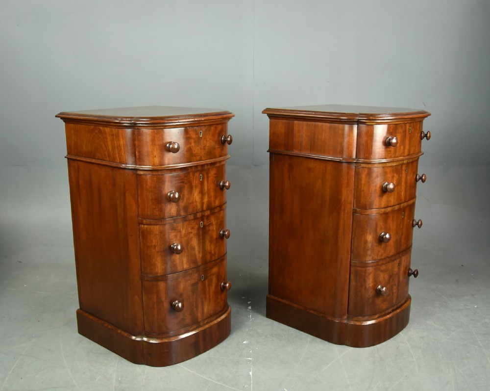 Pair of Victorian bow front mahogany bedside chests of drawers  View III