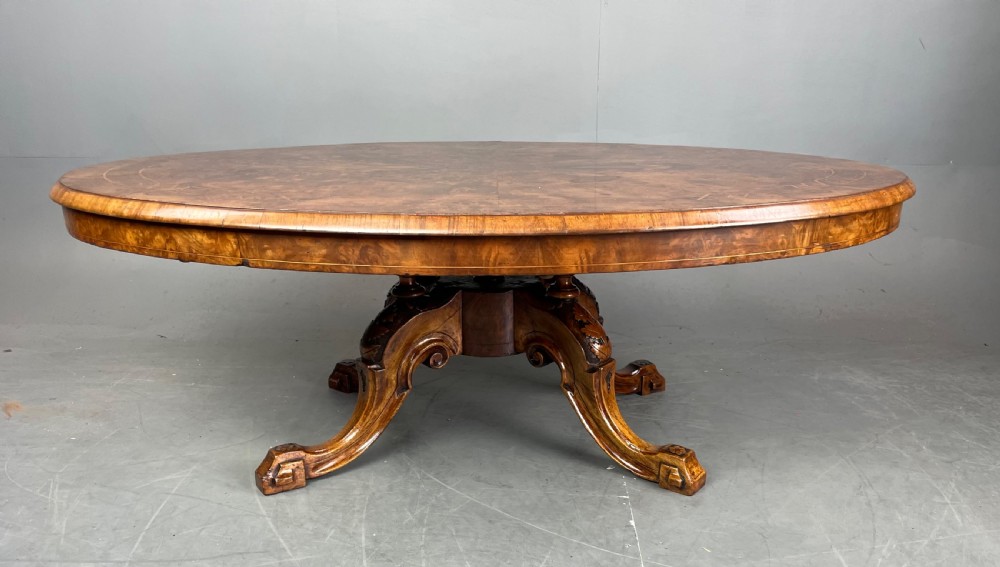 Large Victorian walnut coffee table 