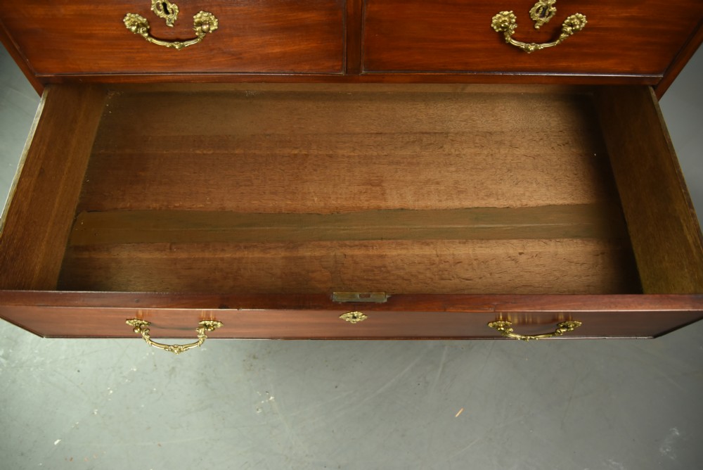 Georgian mahogany chest of drawers  View VIII