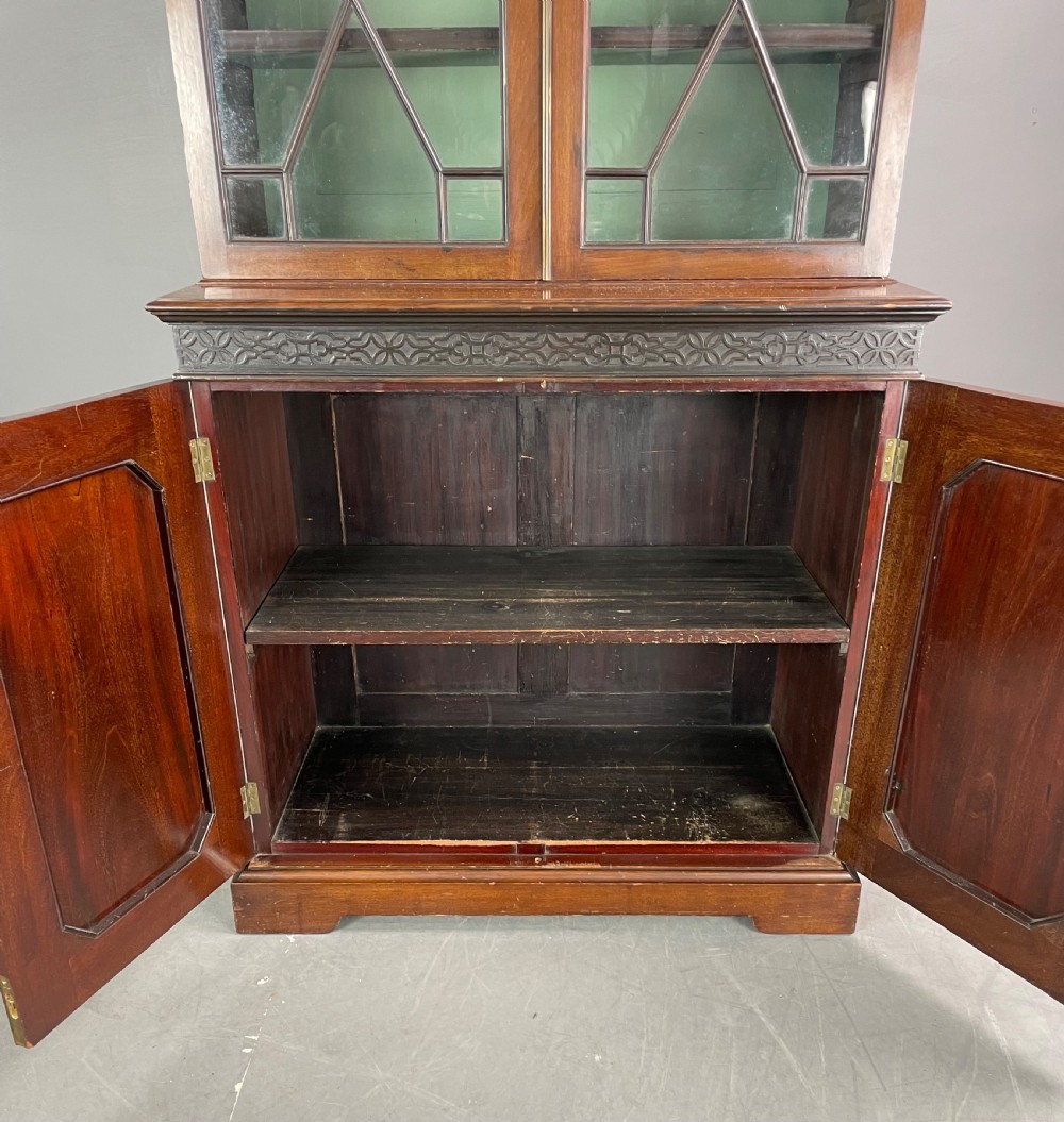 Edwardian Chippendale revival bookcase  View VIII
