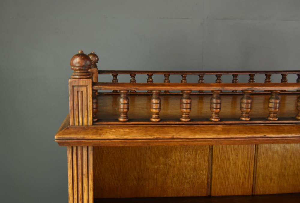 Victorian oak open bookcase  View IV