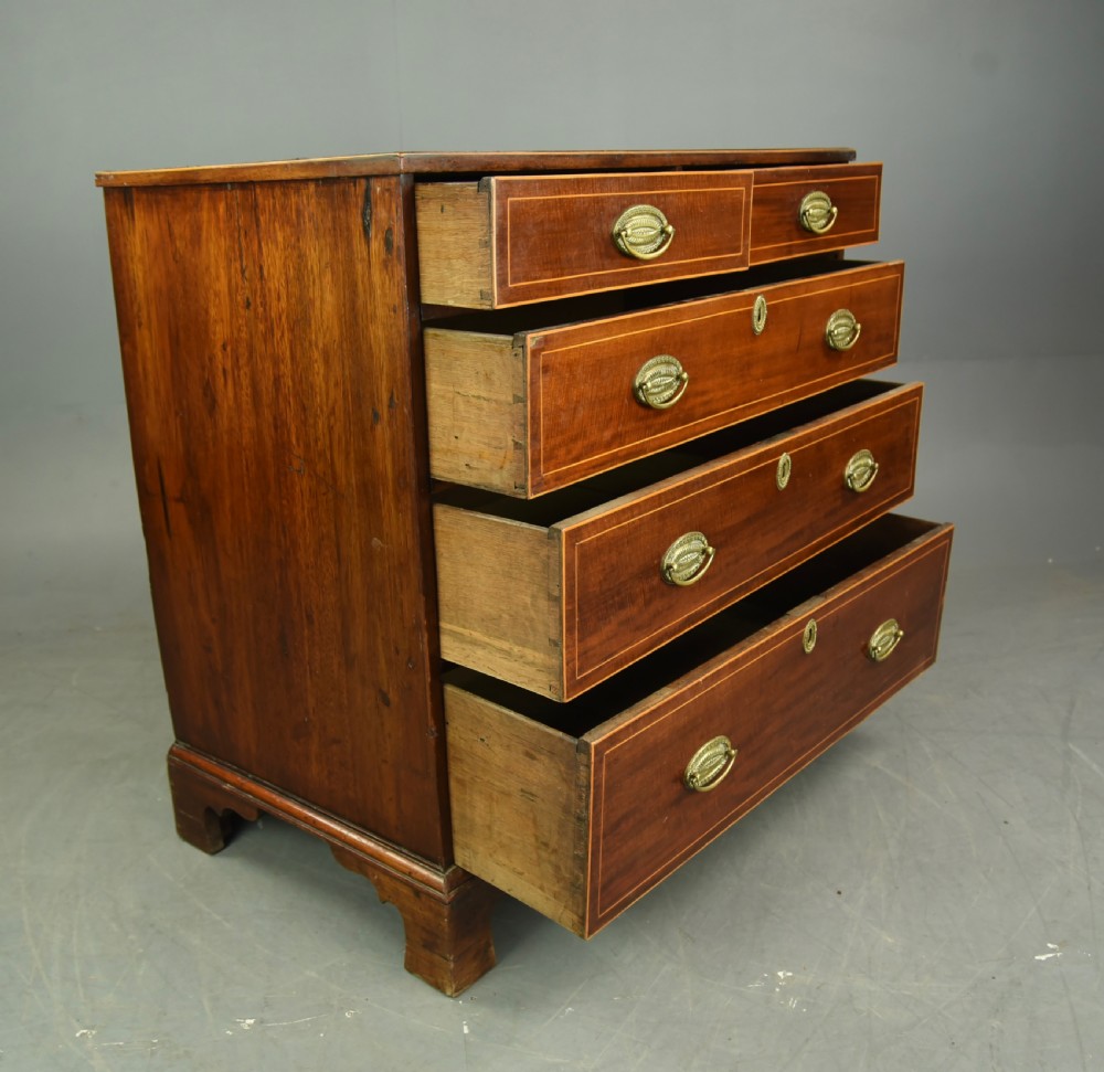 Georgian mahogany chest of drawers  View IV