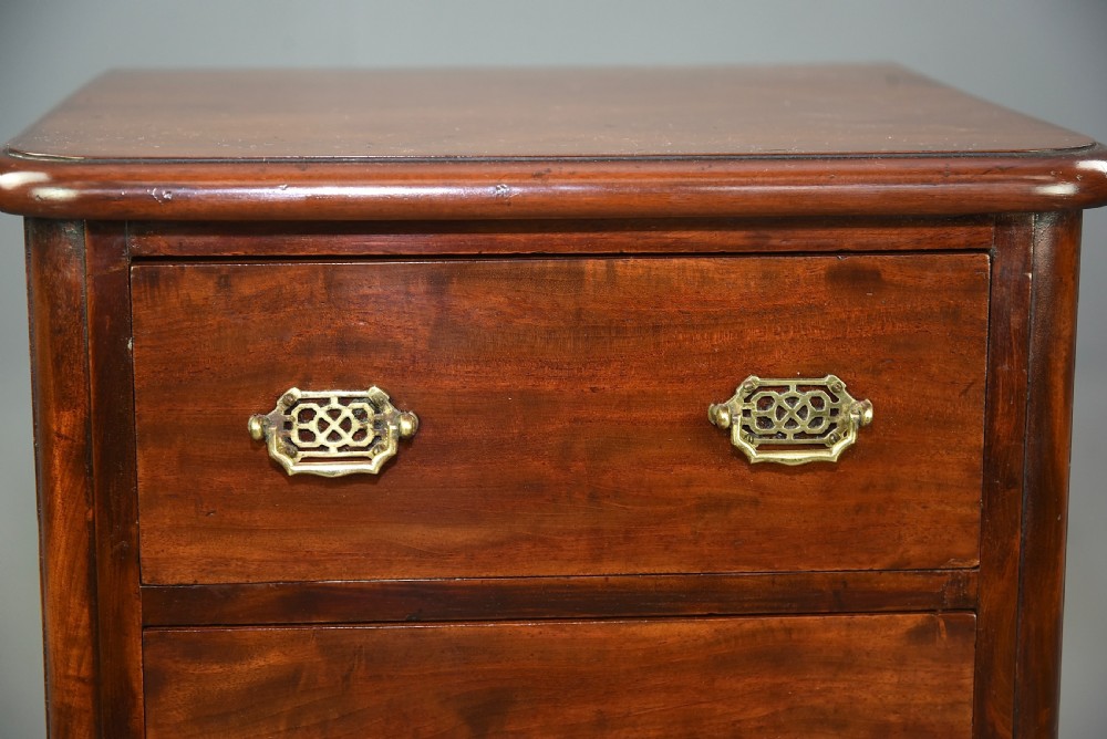 Pair of Victorian mahogany bedside chests von drawers  View VII