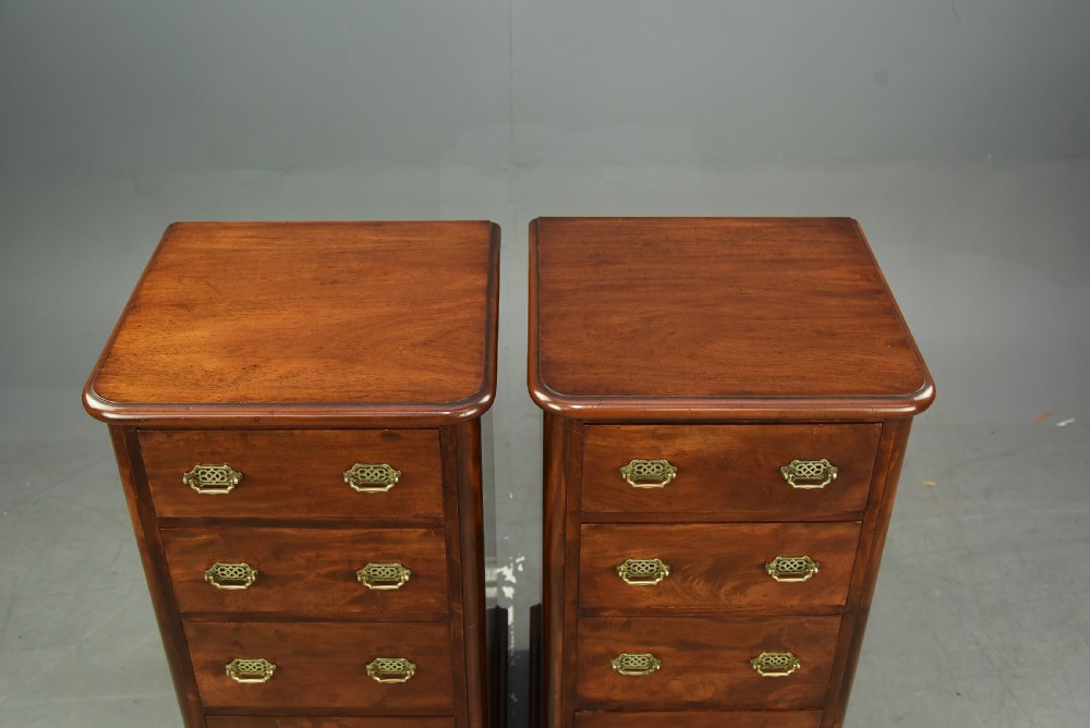 Pair of Victorian mahogany bedside chests von drawers  View VIII