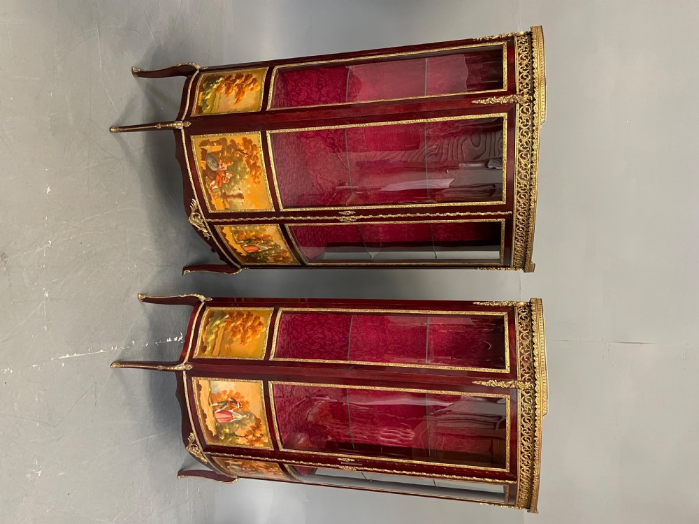 Pair of French  Display Cabinets vatrines Painted Vernis Martin  View VI