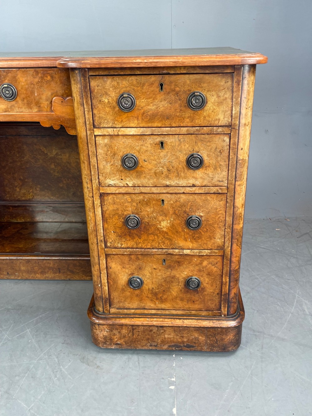 Victorian burr walnut pedestal desk  View XIII