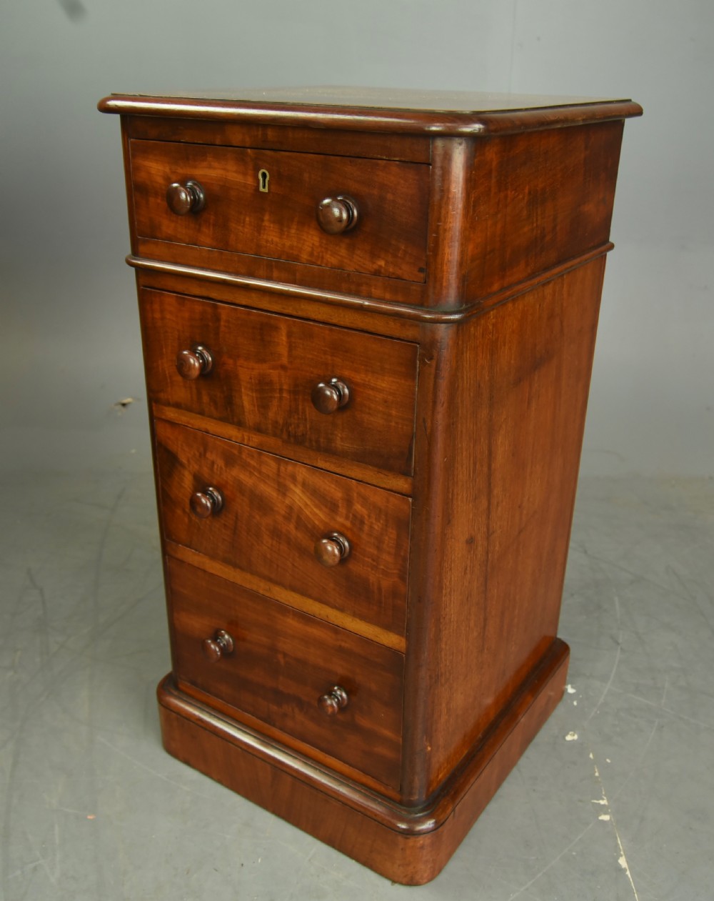 Antique pair of mahogany bedside chests of drawers  View V