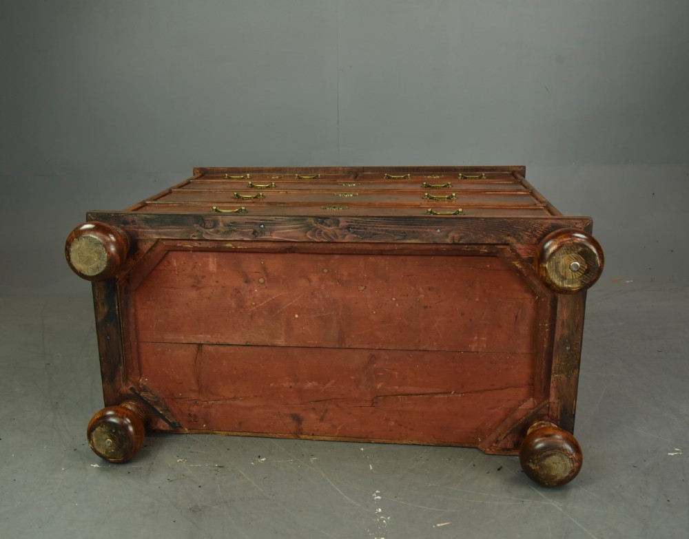 Antique Georgian walnut chest of drawers  View X