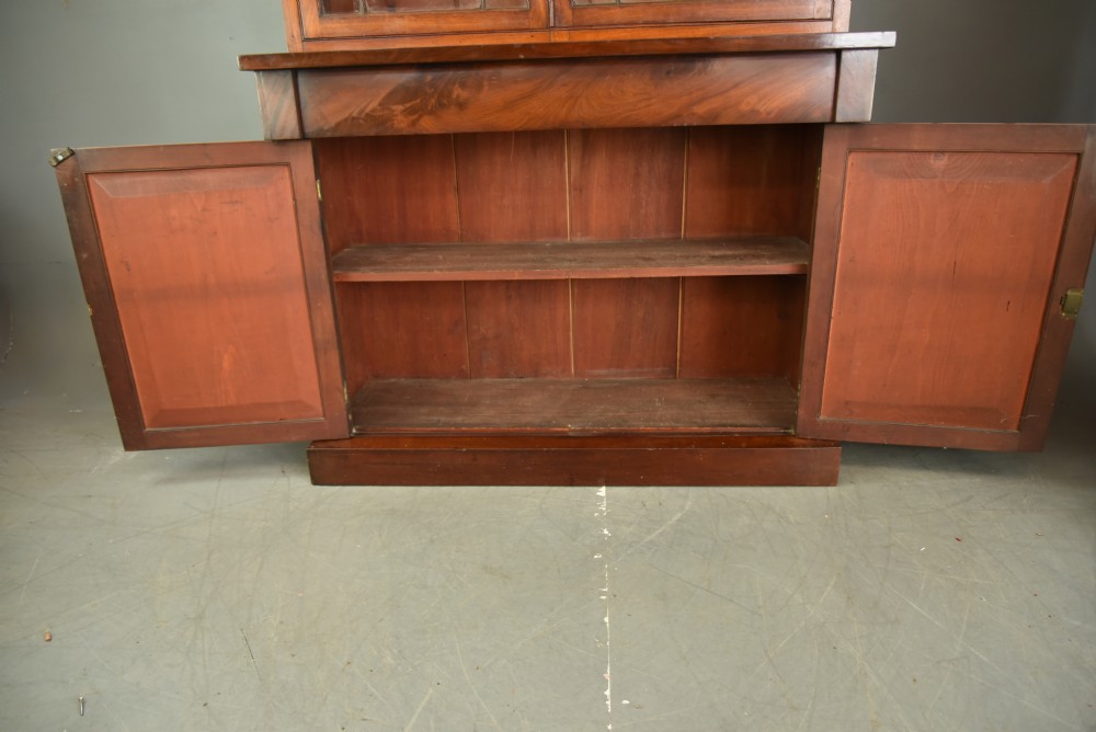 Victorian mahogany bookcase  View VI