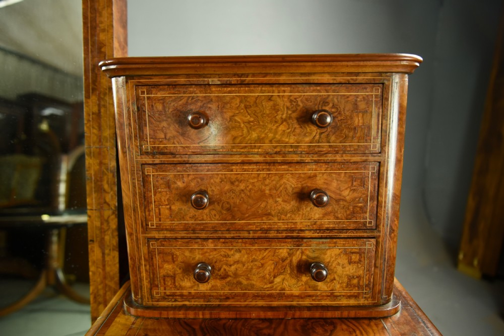 Victorian walnut pedestal dressing table  View IV