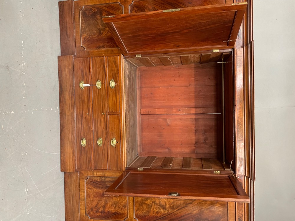 Large Georgian mahogany four door wardrobe  View VI