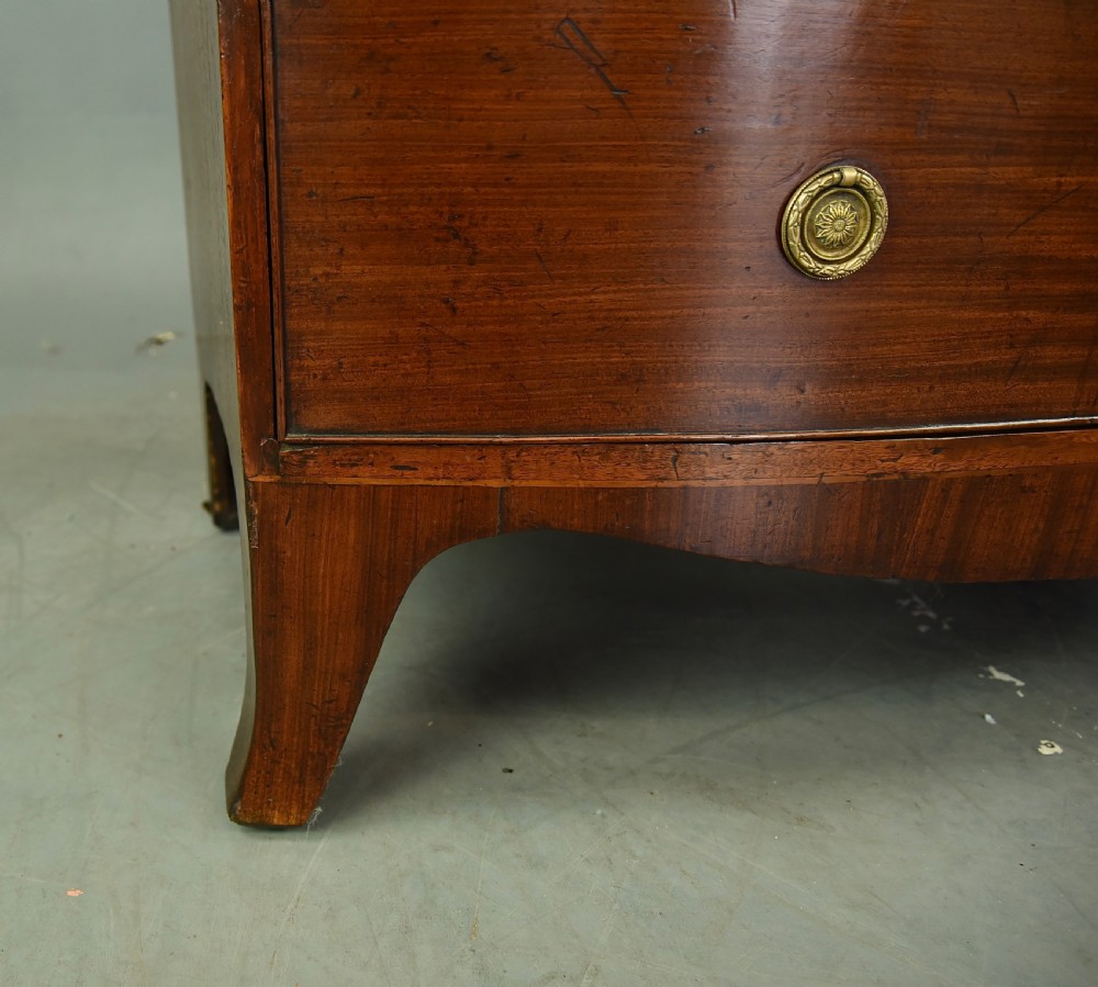 Antique Georgian mahogany bow front chest of drawers  View V