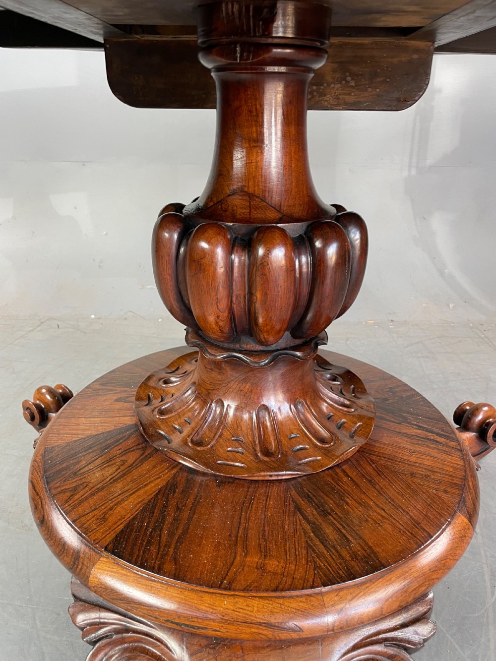 Rosewood dining table  View XI