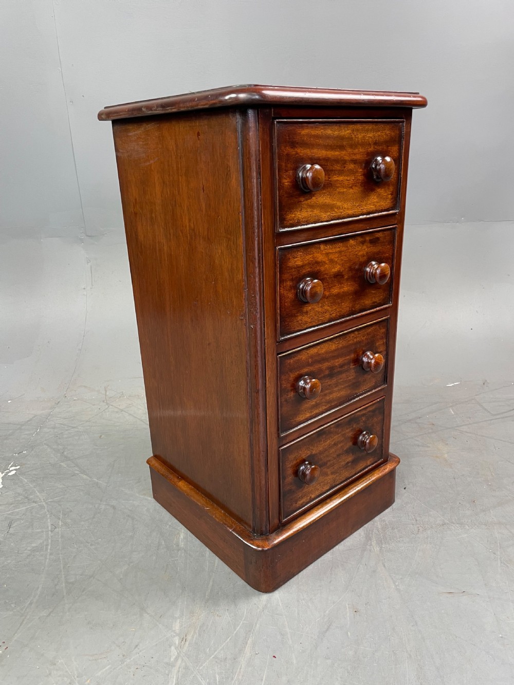 Pair of Victorian mahogany bedside chests of drawers  View VII