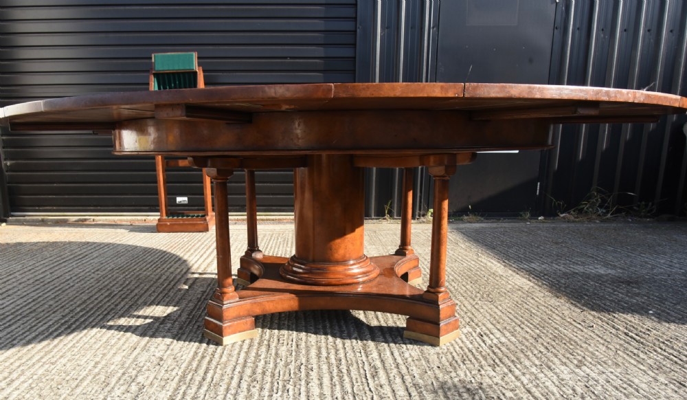 Burr oak Jupe table round dining table  View IX