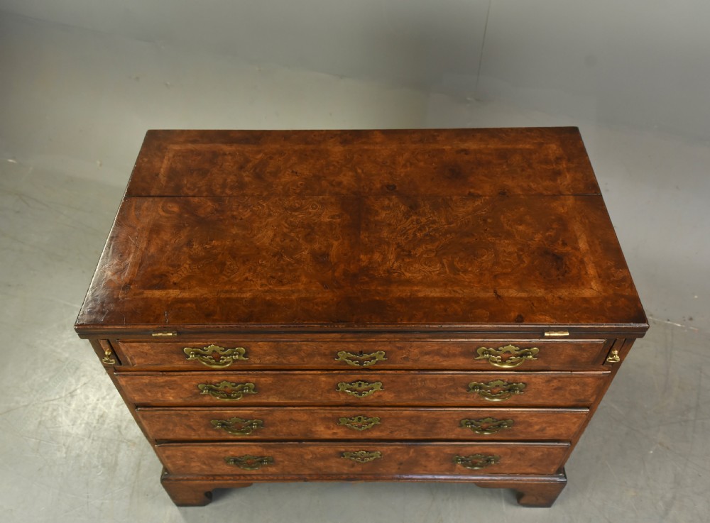 18th century burr walnut bachelors chest of drawers  View IV