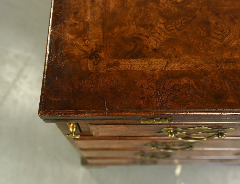 18th century burr walnut bachelors chest of drawers  View V