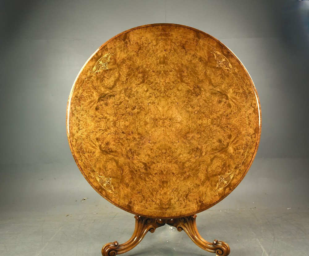 Antique round burr  walnut dining table 