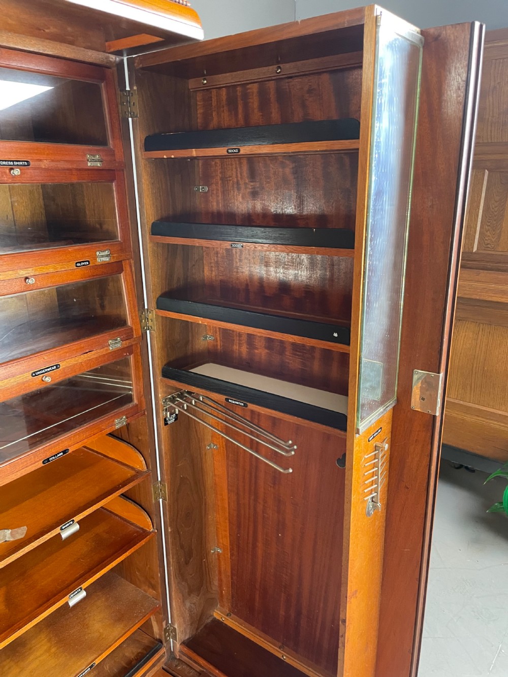 Art Deco deep door walnut compactum wardrobe  View IV