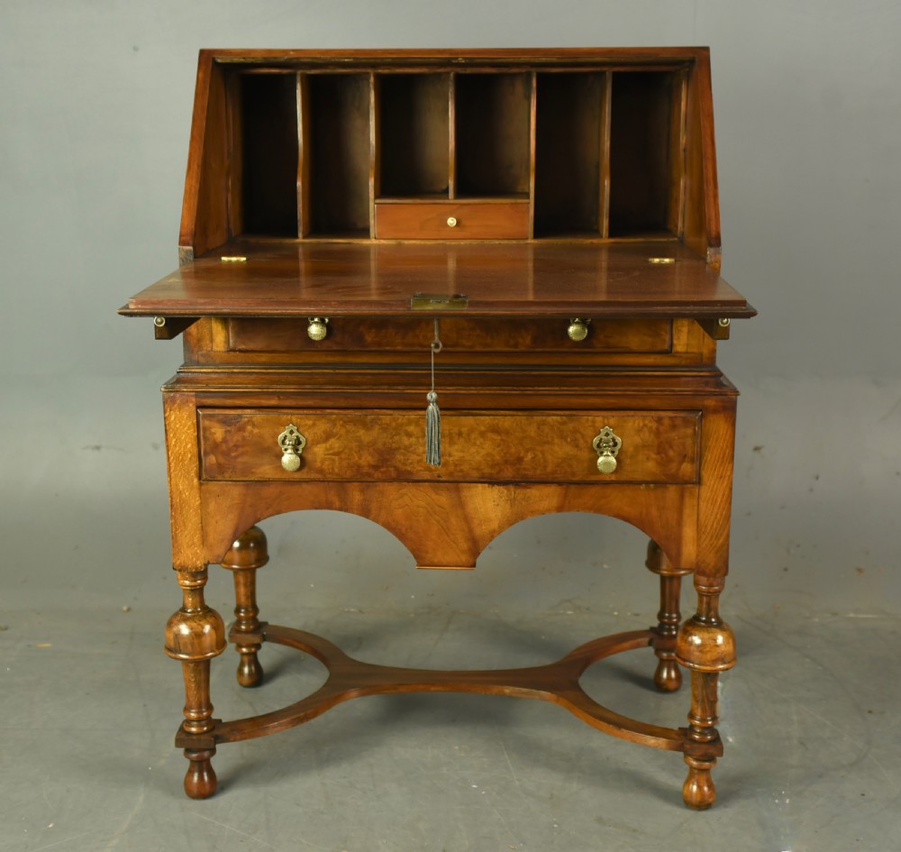 Queen Anne style walnut bureau  View IV