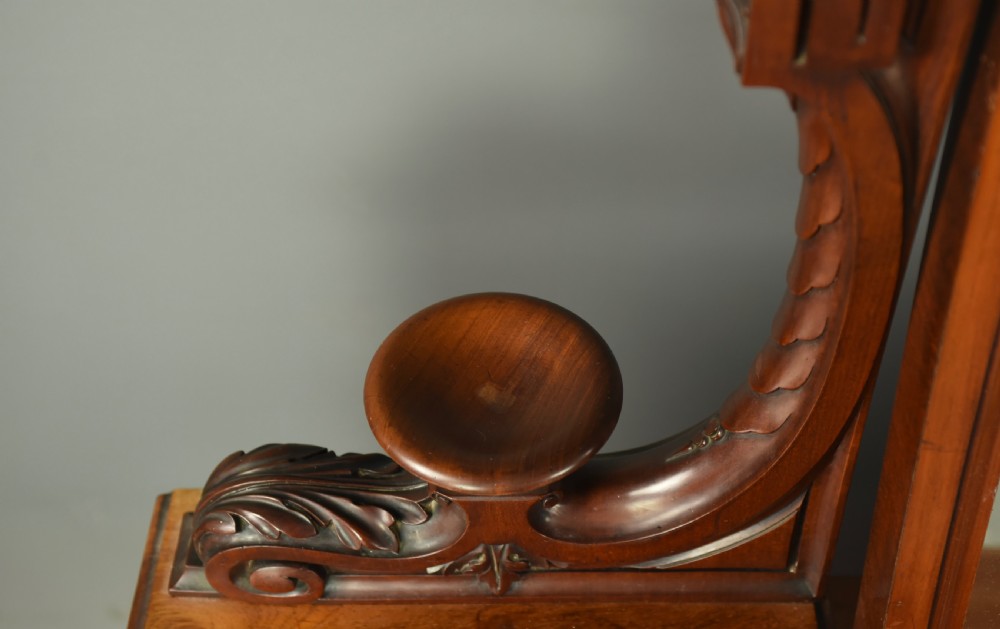 Victorian mahogany dressing table  View VIII