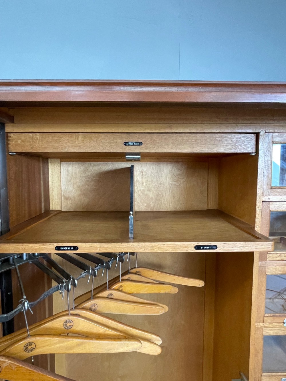 Art Deco walnut deep door compactom gentlemans wardrobe  View XI