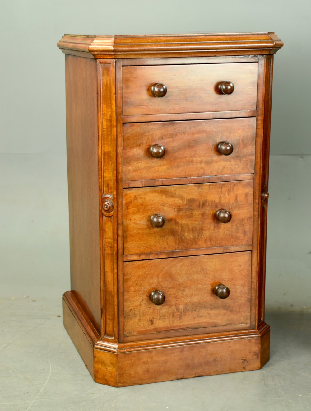 Pair of Regency mahogany bedside chests of drawers  View II