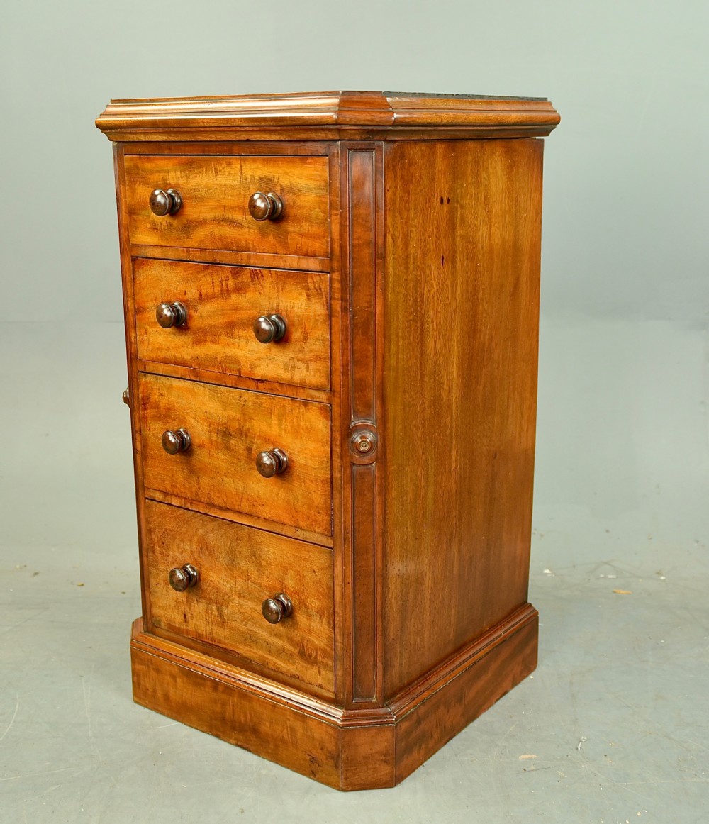 Pair of Regency mahogany bedside chests of drawers  View IV