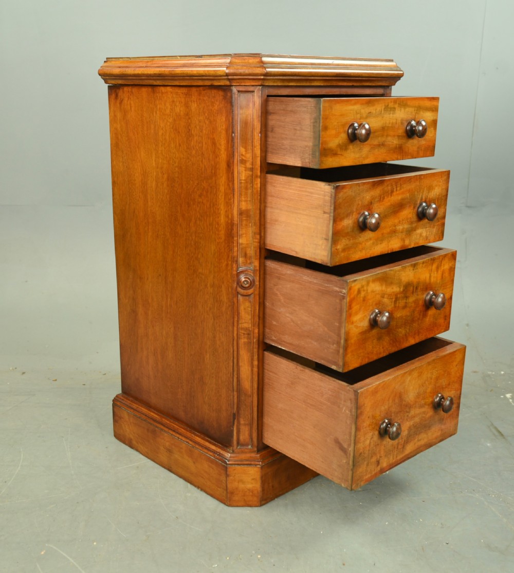 Pair of Regency mahogany bedside chests of drawers  View VI