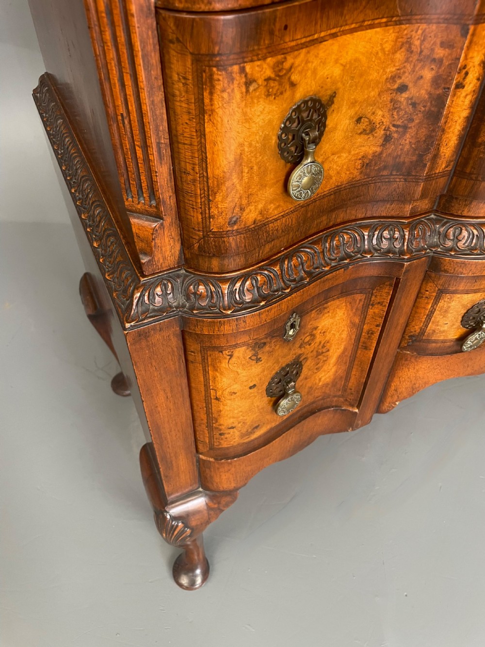 Antique Queen Anne style walnut tall boy chest of drawers  View XI