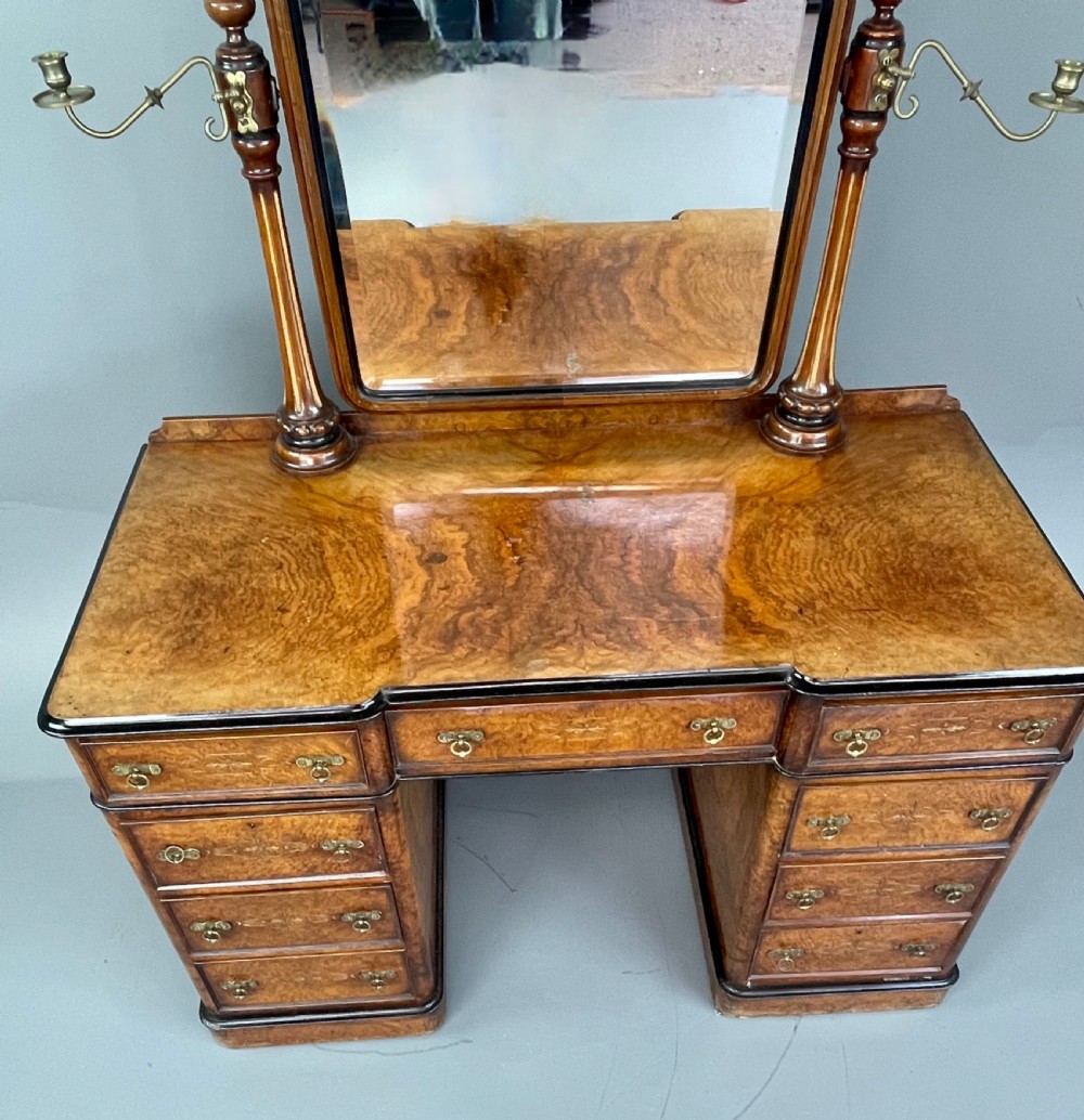 Victorian burr walnut pedestal dressing table  View IV