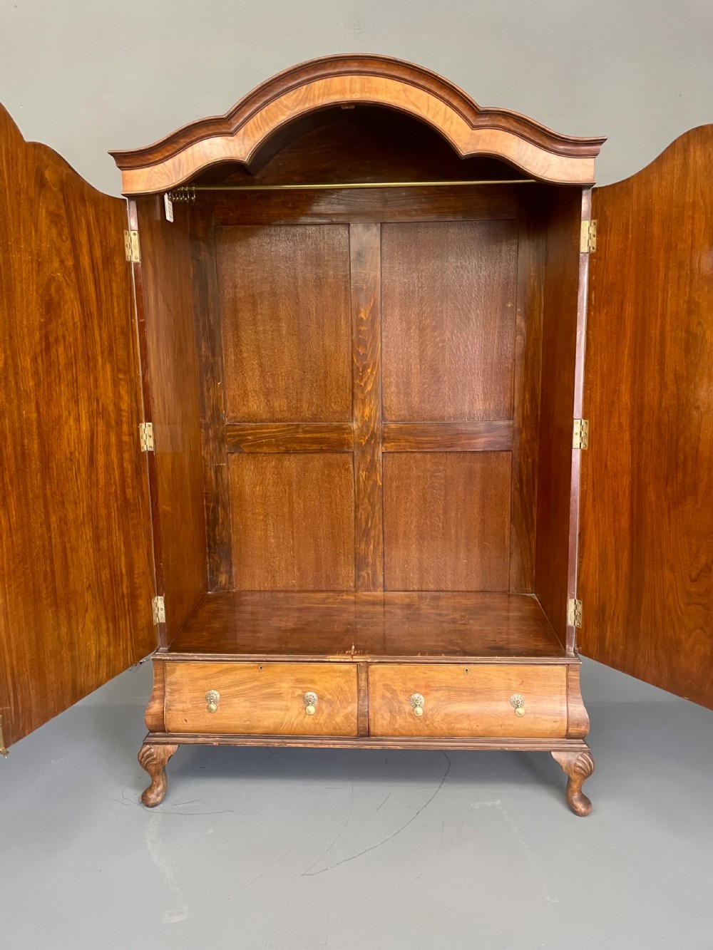 Antique Queen Anne style burr walnut wardrobe  View IV