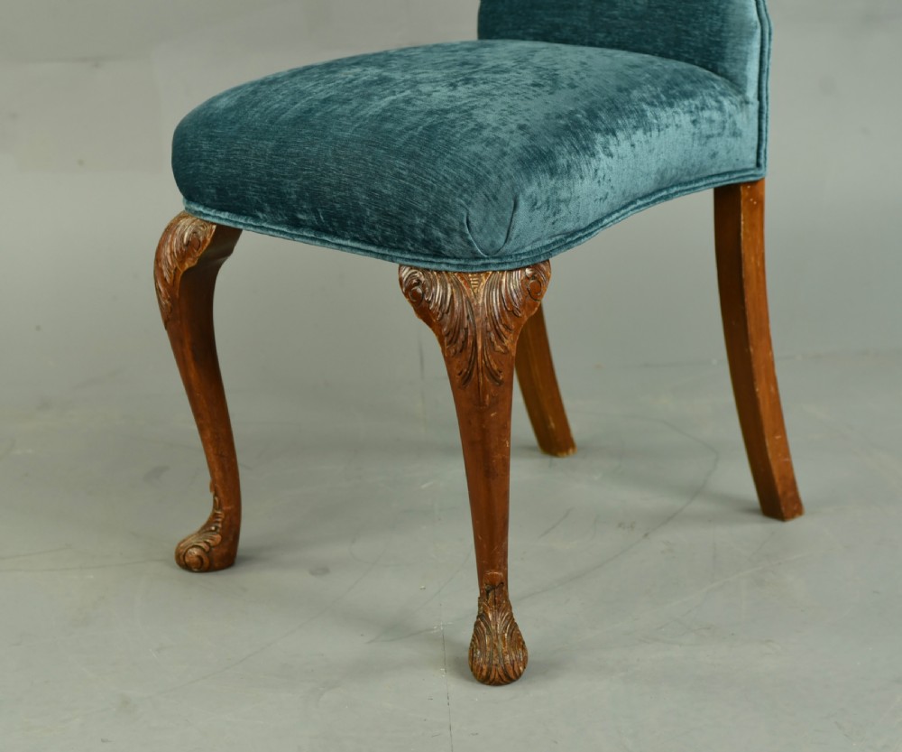 Set of eight walnut Queen Anne style dining chairs by Epstein  View VIII