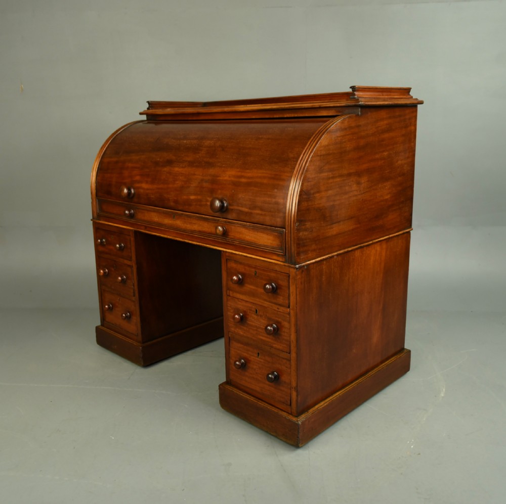 Victorian mahogany cylinder top desk  View III