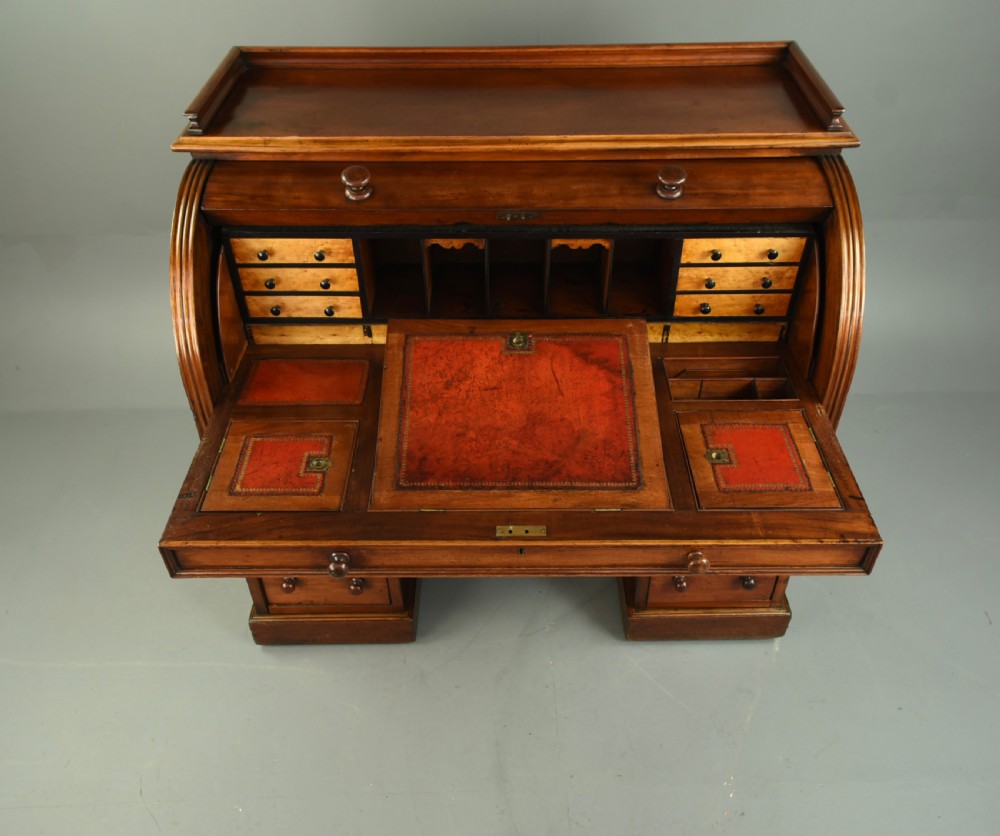 Victorian mahogany cylinder top desk  View VI