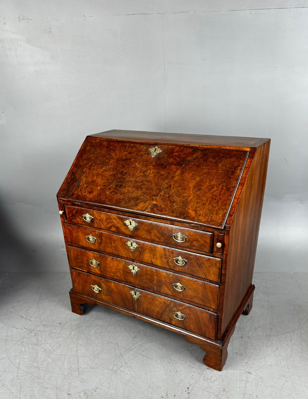 Georgian burr walnut bureau  View IV