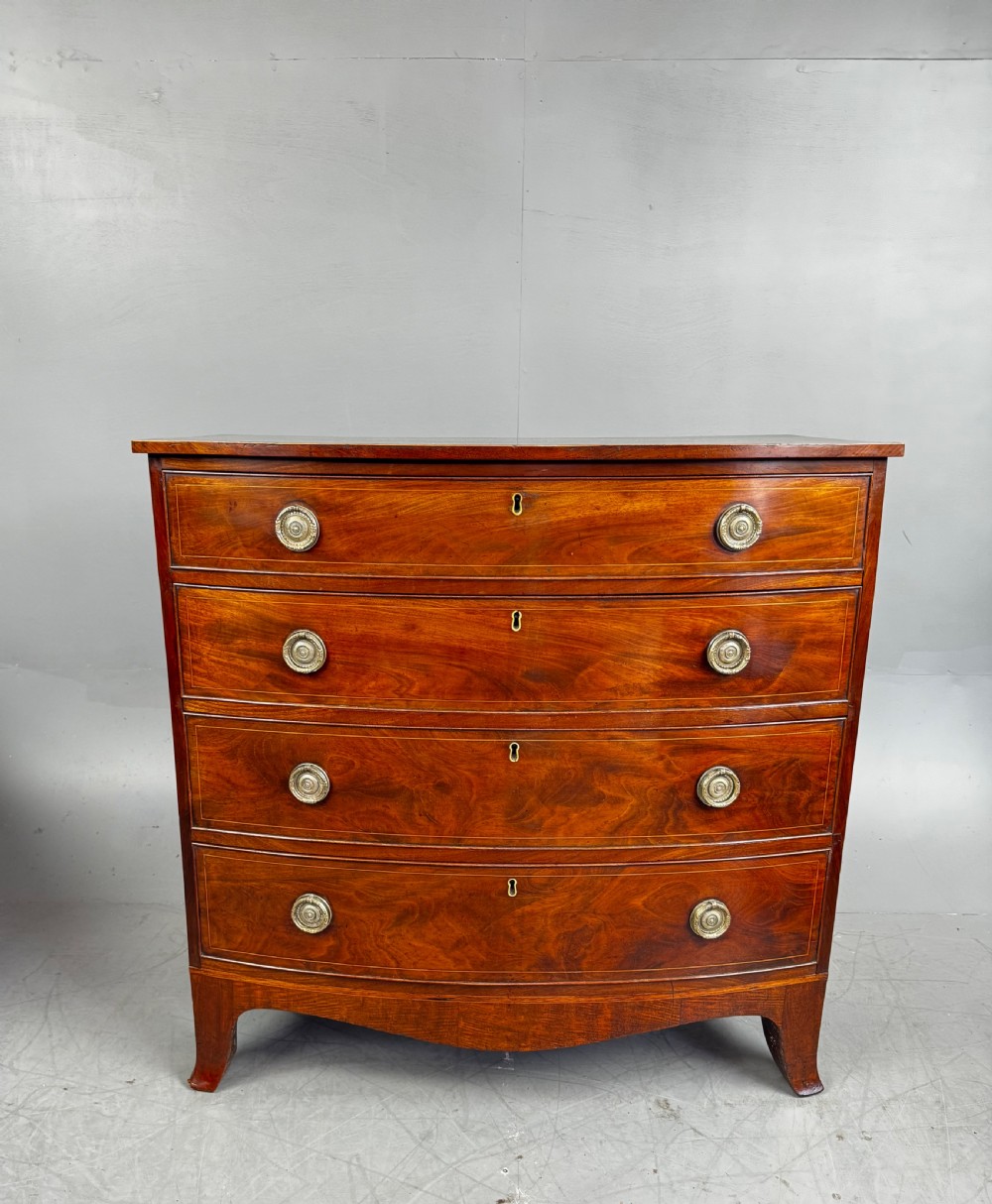 Regency mahogany bow front chest of drawers 