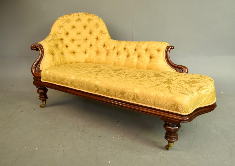 Victorian mahogany chaise longue View V