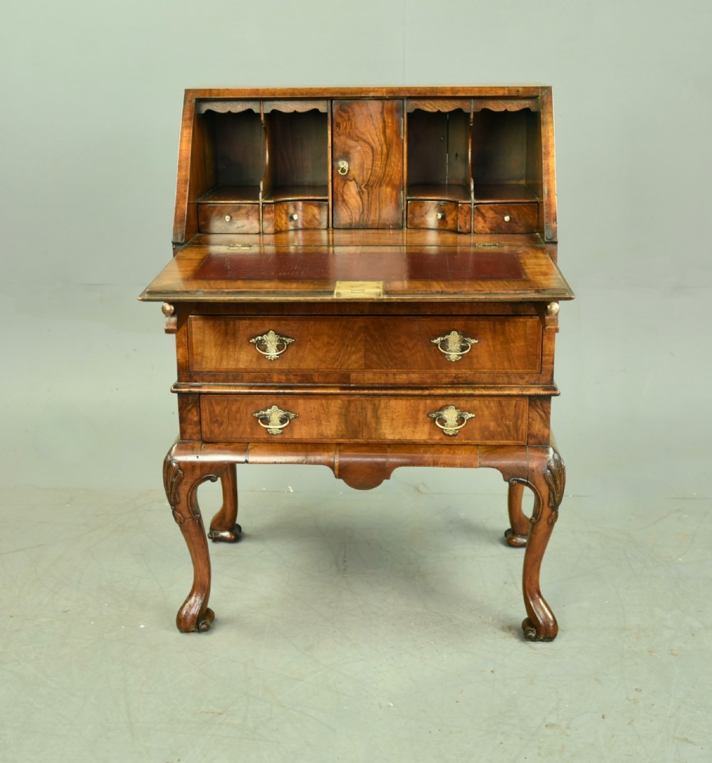 Queen Anne style walnut bureau writing desk  View III