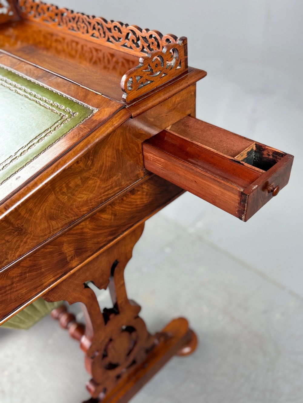 Victorian walnut Davenport work desk  View X