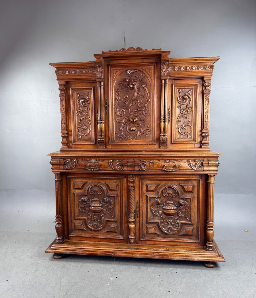 French carved walnut Buffet sideboard 